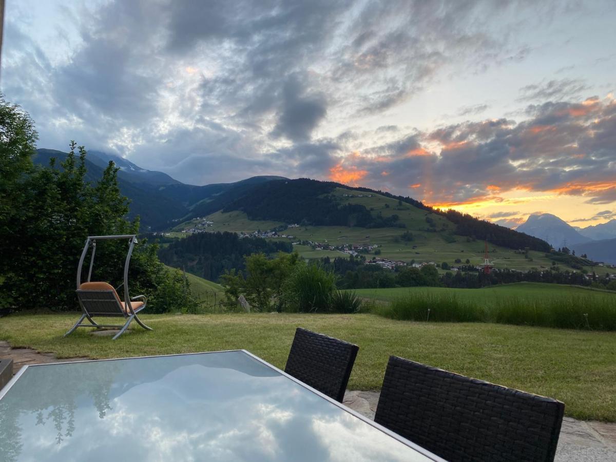 Relax.Land - Apart Grinzens 90Qm Ferienwohnung ภายนอก รูปภาพ